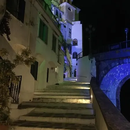 Casa Vuolo * Атрани
